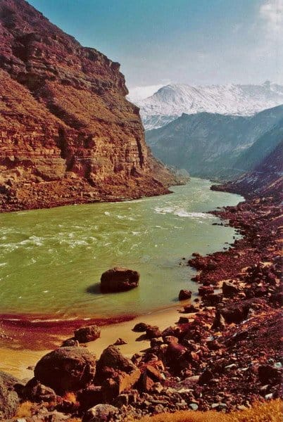 den gula floden; även känd som prinsessans flod (Khatun Gol).