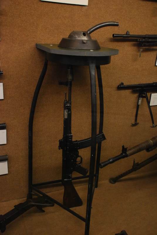 Krummlauf (curved barrel) attachment for the StG 44: 