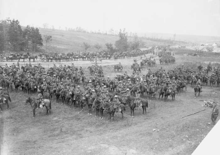 WW1: Battle of Bazentin Ridge 14 - 17 July, 1918: British cavalry drawn up in ranks in the Carnoy Valley waiting for the opportunity to attack. Part of the Somme Campaign (July 1 - November 18, 1916)