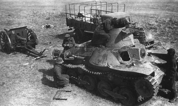 WWII: Japanese Type 95 Ha-Go captured by Soviet troops after Battle of Khalkhin Gol. 1939