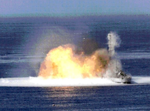 The sinking of US target ship USS McNulty by FAE, November 16, 1972. Image courtesy Wikimedia Commons.