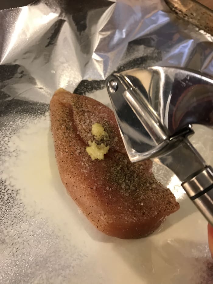Freshly minced garlic add loads of flavor to this recipe, and you can use as much—or as little—as you'd like. The garlic really perfumes all the food in the packet, so it's a great way to pack a flavor punch.