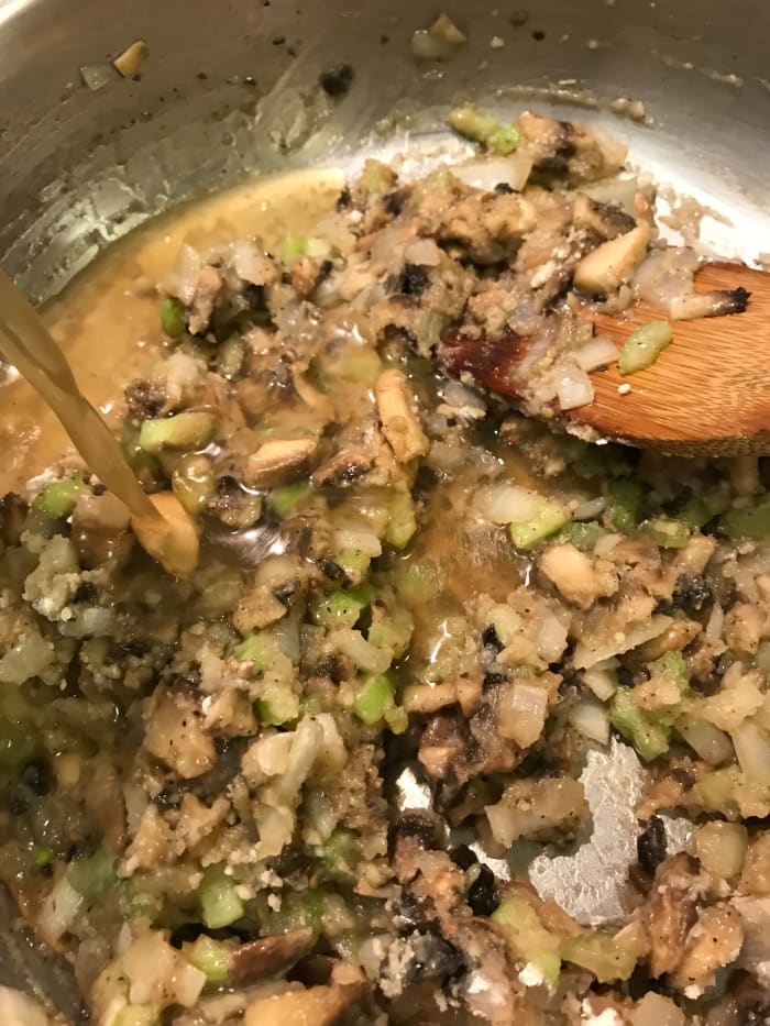 Use a mixture of turkey broth and milk. The resulting sauce is super flavorful, rich and creamy. If you've roasted a turkey, use the carcass to make the broth.