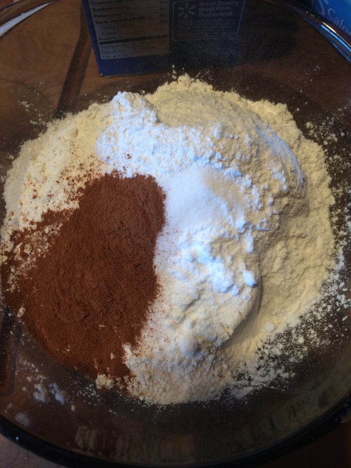 In a separate bowl add the flour, cream of tartar, salt, baking soda, and cinnamon and stir well.