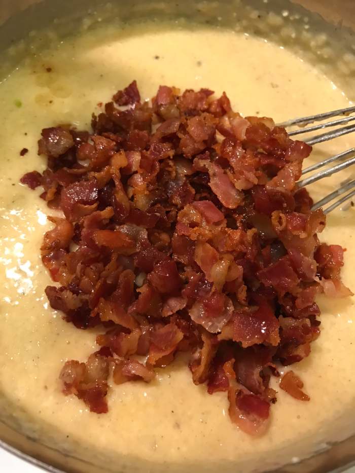 How to Make Southern Bacon Cheese Grits Delishably