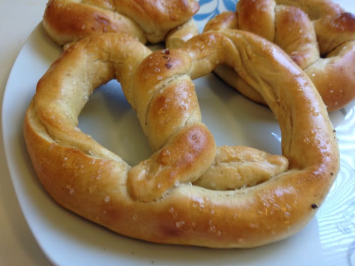 Auntie Anne's Copycat Pretzel Recipe - Delishably - Food and Drink