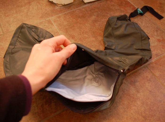 This is what the collar look like before its been inflated - the core is inflatable and the outer cover is made from a sort of slobber proof material...