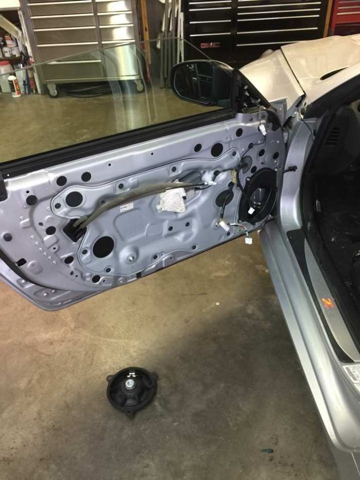 Creating a Custom Trunk Enclosure in a 370Z AxleAddict
