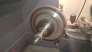 How To Resurface a Brake Rotor on a Rotor Cutting Machine (With Video
