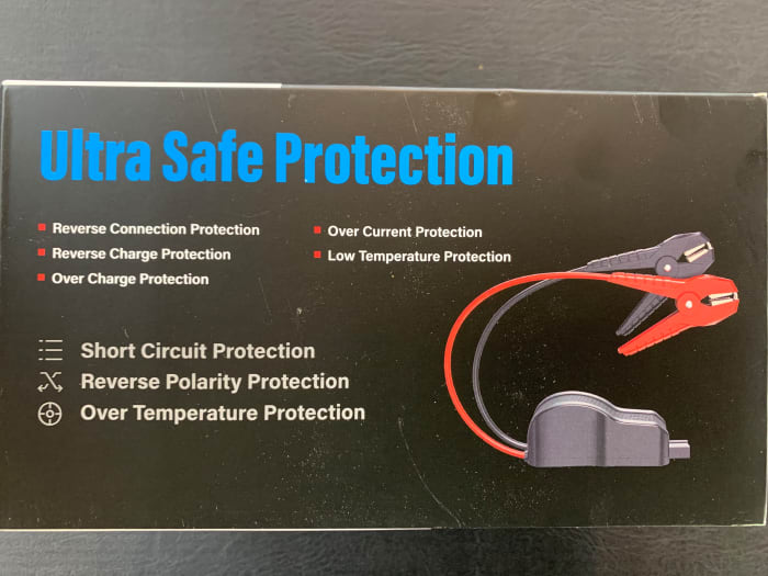 TOPDON battery jump packs come equipped with "smart cables" that provide with reverse connection protection. These cables keep the user from making a common but dangerous mistake.