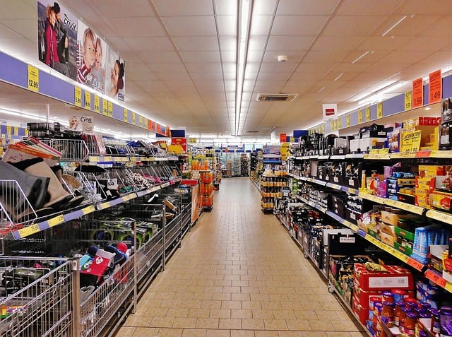 Keep your couponing ethical. Behaving in an illegal or dishonest way can upset the store and cause repercussions for everyone. Honesty really is the best policy as far as couponing is concerned.