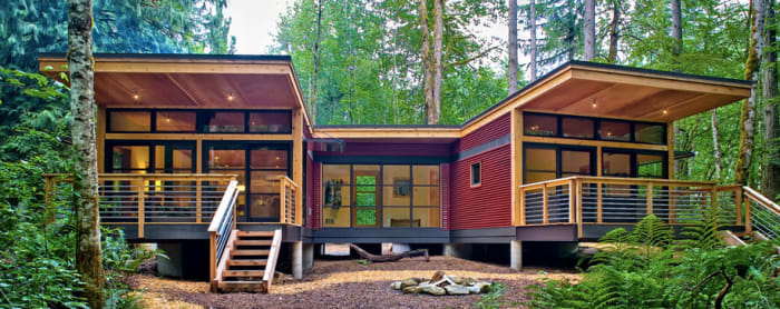 This M2 by Method Homes has 1,240 SF of interior space, and 248 SF of deck space, and comprises 2 beds and 2 baths. Pricing starts at $230,000, or about $185/SF.