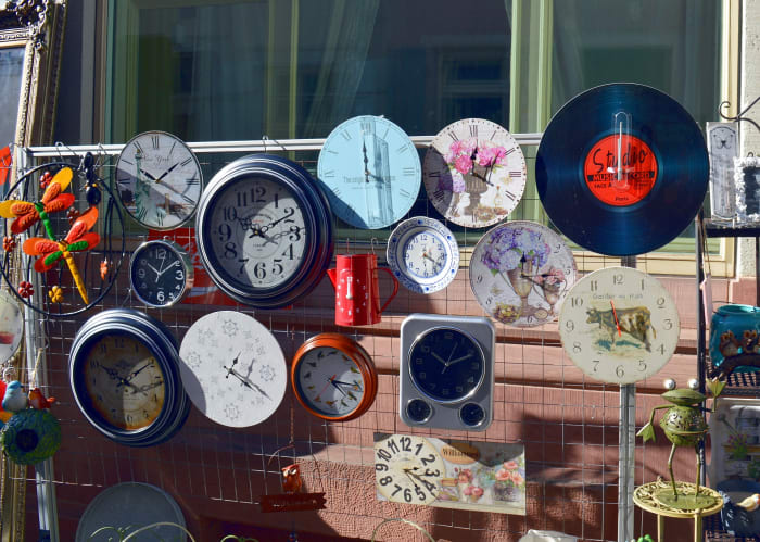 While some people like to randomly discover unique items at garage sales, others know exactly what they are looking for. Display similar items together in one area to help savvy collectors find the next addition to their cherished collection.