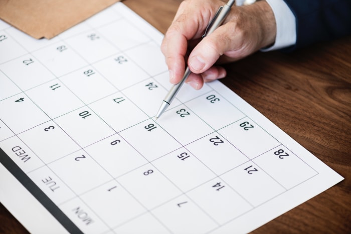 Give your manager notice that you plan on discussing your compensation in the meeting.