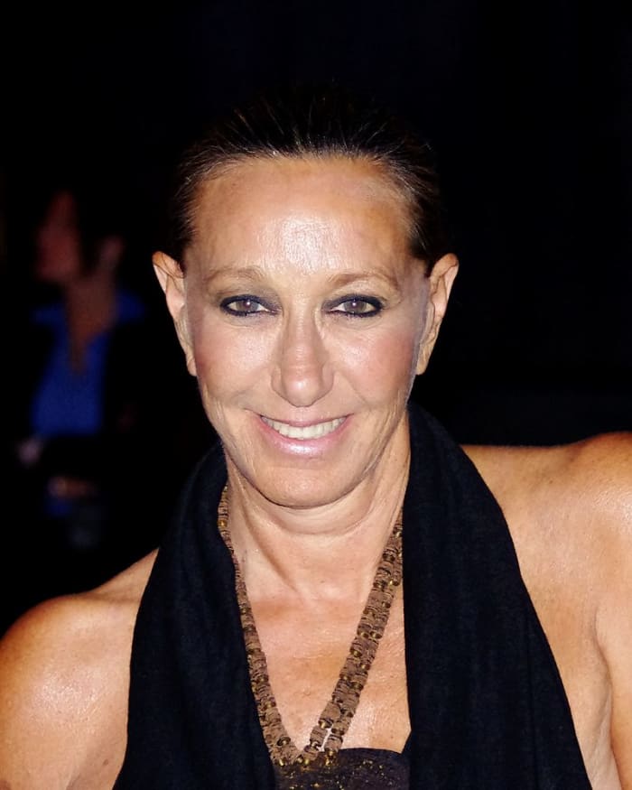 Donna Karan, founder of DKNY, is an example of a leader who uses a laissez-faire style, by allowing her designers freedom to create.