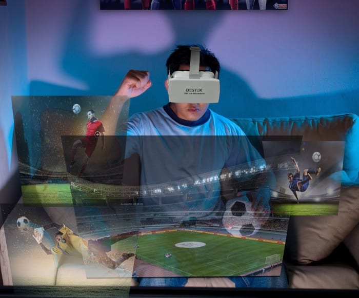 Virtual reality glasses make great gifts for teenage guys who love gadgets, games and entertainment.