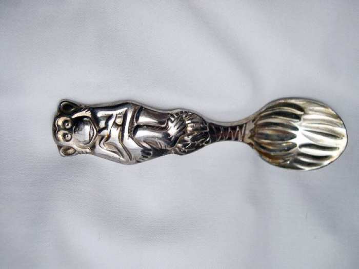 Playing the Spoons A Fun Folk Music and Percussion Instrument