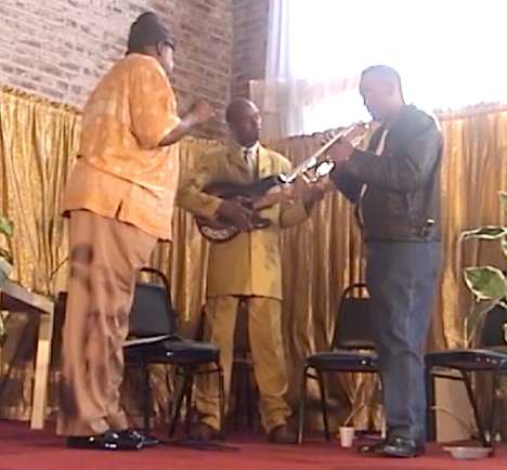 Musicians entertained and perfected their skills at Sunbeam's Club Handy