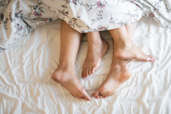 One research study about one-night stands found that women have them because they feel flattered, they raise their standards in choosing a mate, and often feel regret after. Men often seek adventure, lower their standards, and feel more gratified.