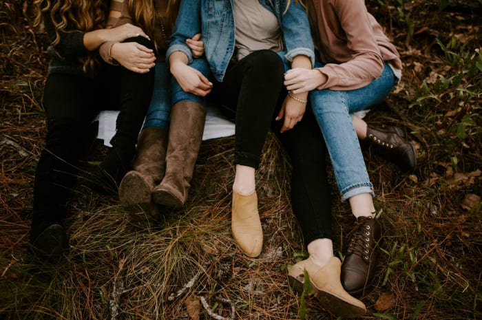 Your friends will always be there for you, so don't hesitate to ask them for help.