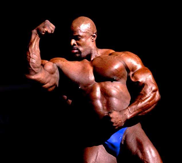 While this body may look great on a pro body builder, you may be out of place if you are a 9-5 office worker carrying around a freakishly big body. In picture is Ronnie Coleman posing at Mr. Olympia 2009 in Melbourne, Australia.