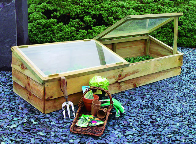 Mini greenhouses or cold frames make great gifts for gardeners who want to continue their hobby, even throughout the off-season.
