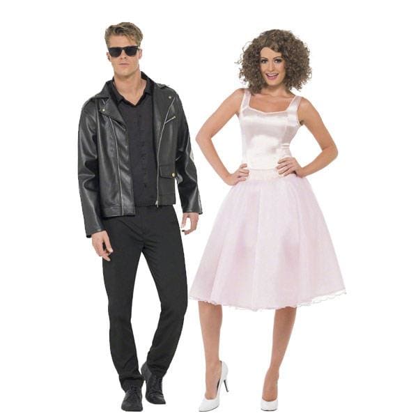 Dirty Dancing was a popular 1987 love story between Baby and Johnny. This is a fun, original, and easy idea for a couple's Halloween costume!