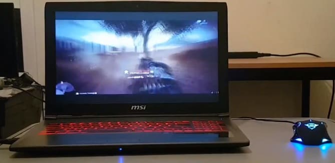 college-student-gaming-...laptops