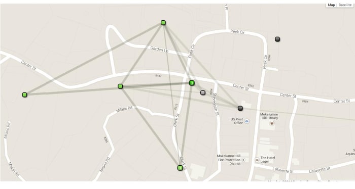 The dark green unit is a gateway, the light green units are repeaters, the gray units are down/offline (Click for larger image)