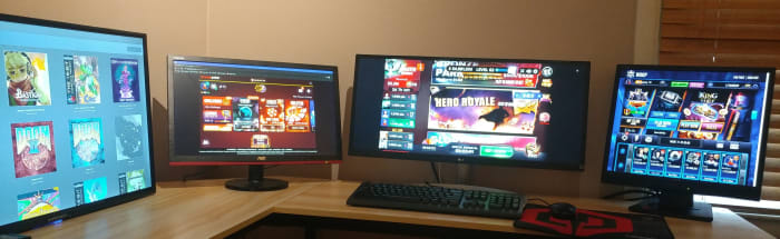 The game Poker Heat is open on the main screen. Zynga Poker is open on the second screen. A music player is open on the third screen. WSOP is open on the fourth screen.