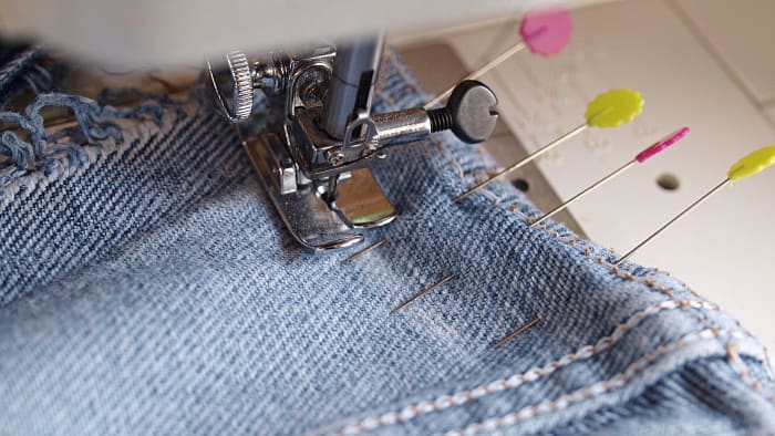 10 étapes faciles à ajuster à la taille du pantalon