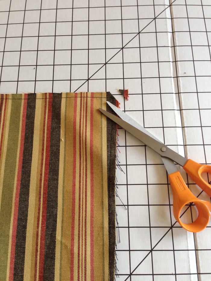Although there was barely any excess fabric here, it is a good idea to clip the corners to reduce bulk once turned right-side-out.