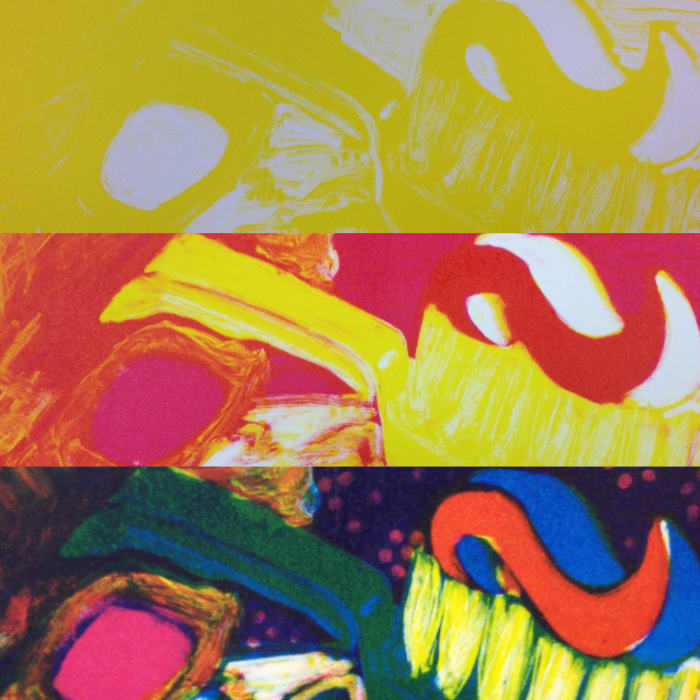The 3 levels show the yellow layer, that was then covered by the magenta layer and finished with the cyan.