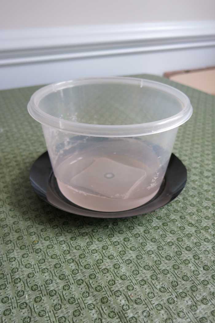 To add structure to a knitted basket, you will probably want to insert a plastic liner.