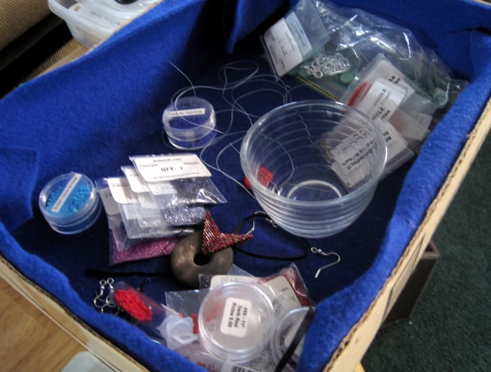 I use this lined box for storing large quantities of beads for in progress pieces or for organizing bead lay outs for future pieces.
