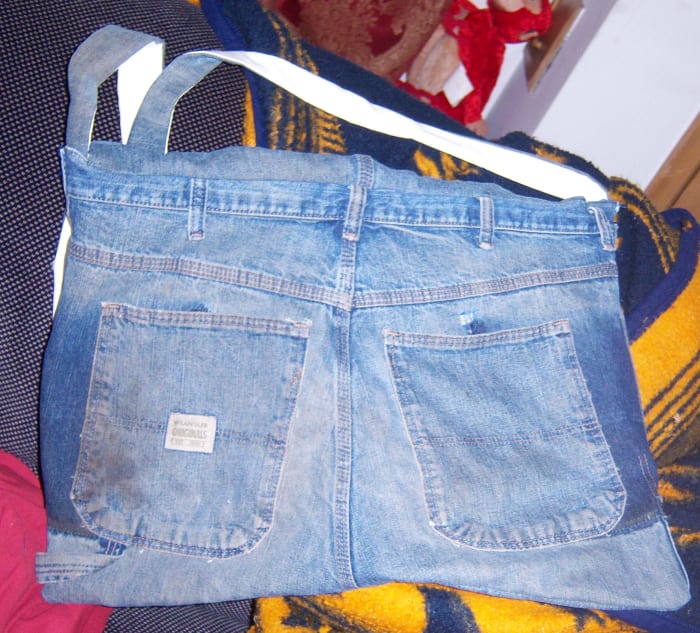The back of the bag. I still need to do something with those dark patches from where the pockets were before.