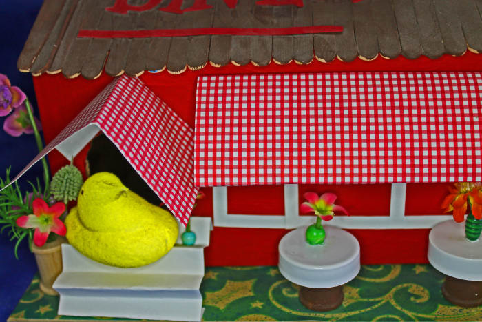 How to Make an Easy & Inexpensive Peeps Diorama - FeltMagnet - Crafts