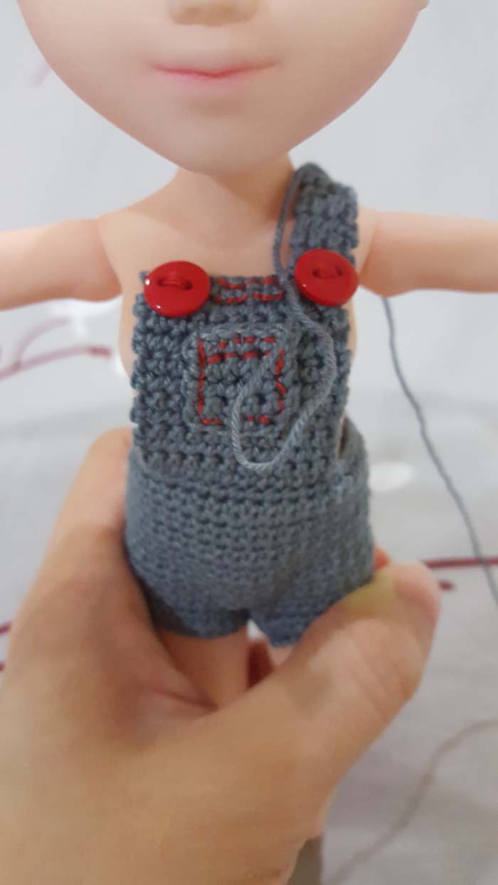 How to Make Doll Overalls (Free Crochet Pattern)