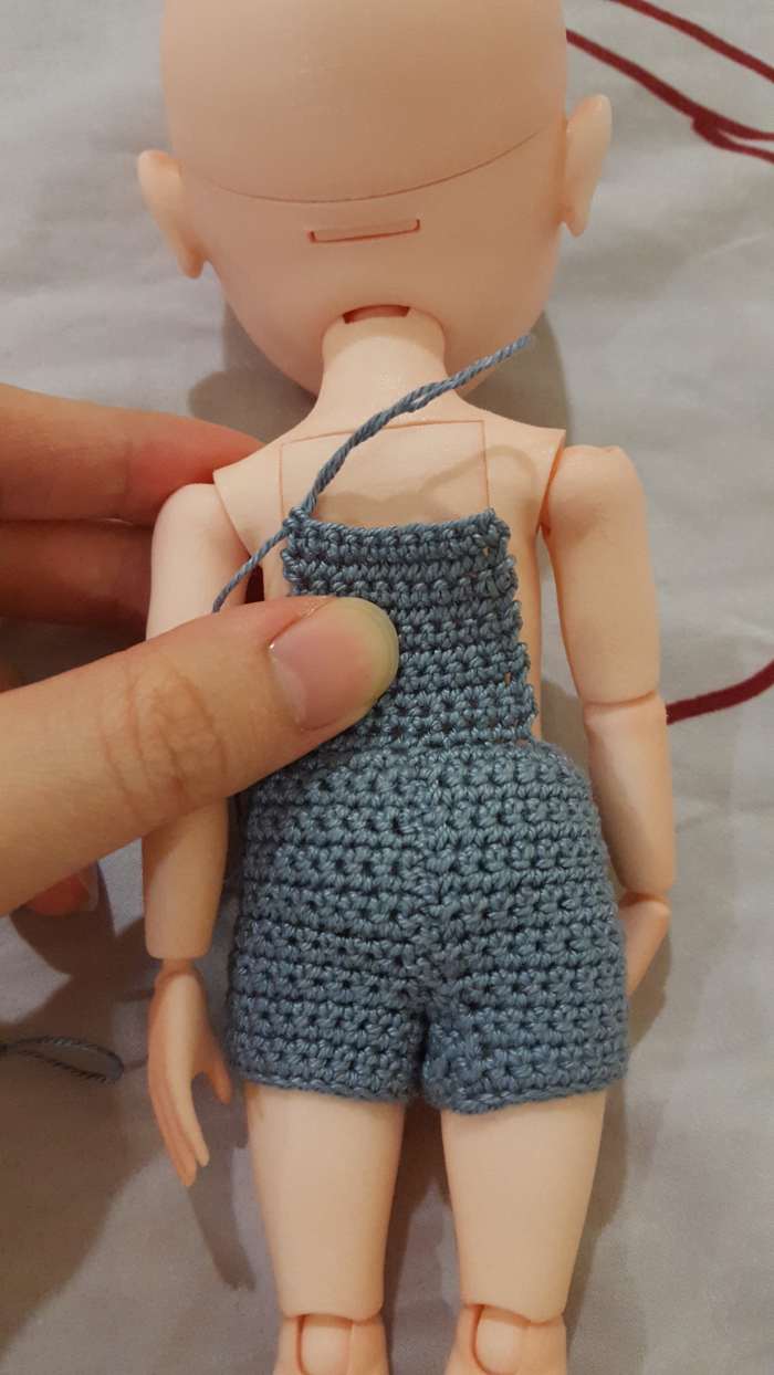 How to Make Doll Overalls (Free Crochet Pattern)