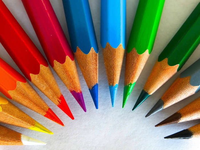 Understanding color temperature and learning how to control the temperature of the colors you mix can improve dramatically the quality of your paintings.