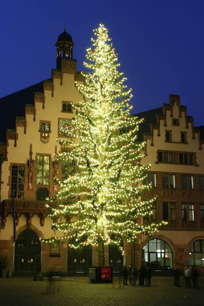A Christmas tree in Frankfurt at the Christkindlmarkt