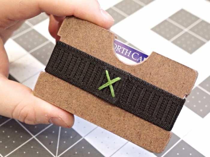 Minimalist wallets are the newest fashion accessory for guys and this DIY version would make a neat gift.