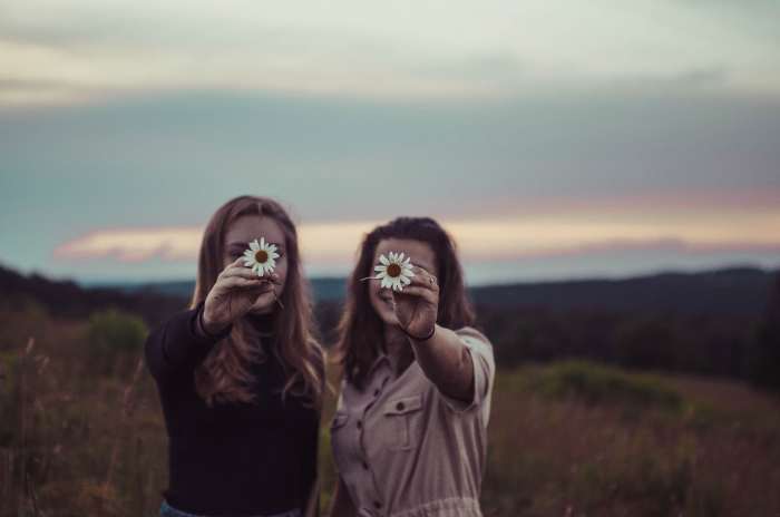 Lighten up your friend's illness with a bubbly get well soon message. Give a gift that will bring a smile to their face while they're sick.