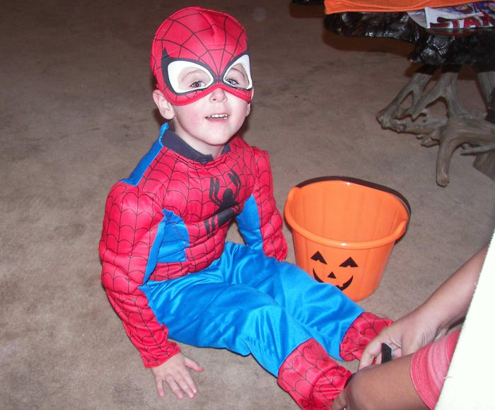 Watch out, bad guys - Spiderman will "trick" you!