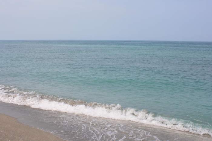 Waves lapping the shoreline at Turtle Beach on Siesta Key.