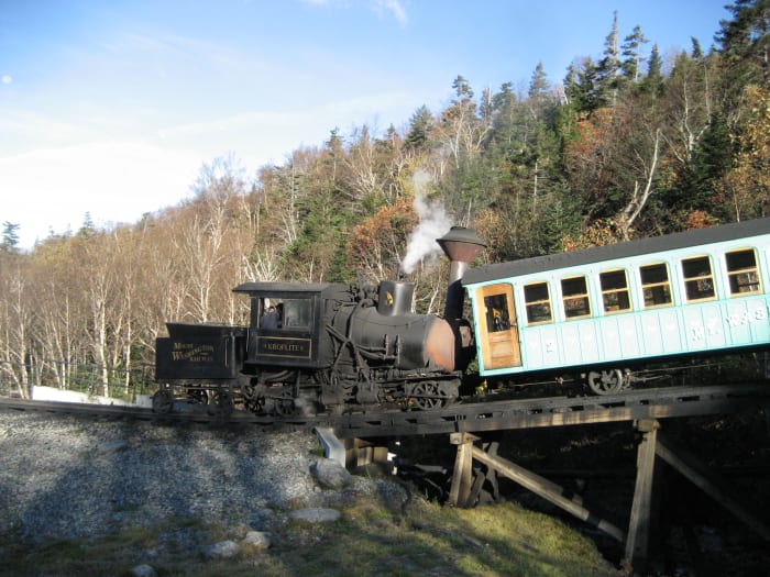 Coal-fired engine and passenger car at the Mount Washington Base Station
