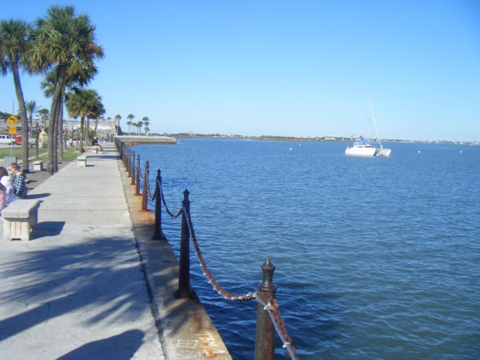 St Augustine Bay. The Castillo de San Marcos can be seen in the background. The old fort overlooks the bay and was used to protect the settlement from unwelcome visitors.