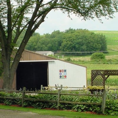 Pattern: Grandmother's Pride located on a farm in Juda, Wisconsin
