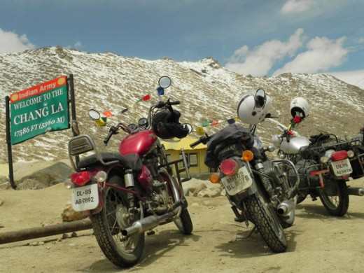 Chang La is the high mountain pass which you need to cross to go to Pangong Tso Lake from Leh. It is also one of the most beautiful passes that I crossed during my Ladakh road trip.