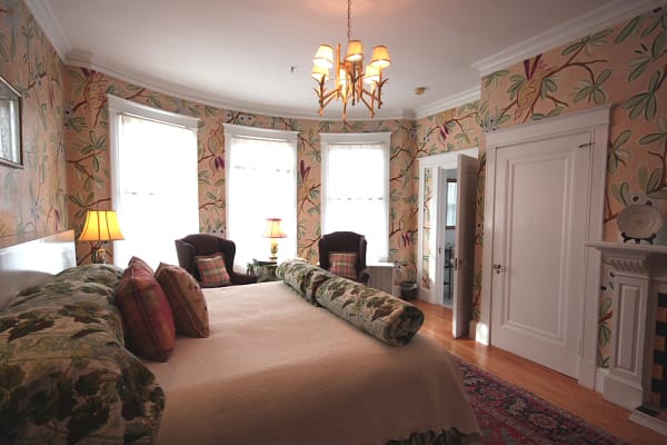 A bedroom in the Pomegranate Inn.